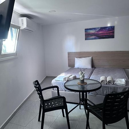 Ivi Apartments Ayia Napa Exterior foto